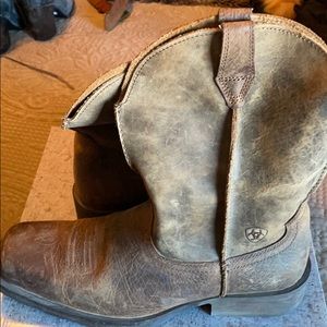 Ariat men’s boots